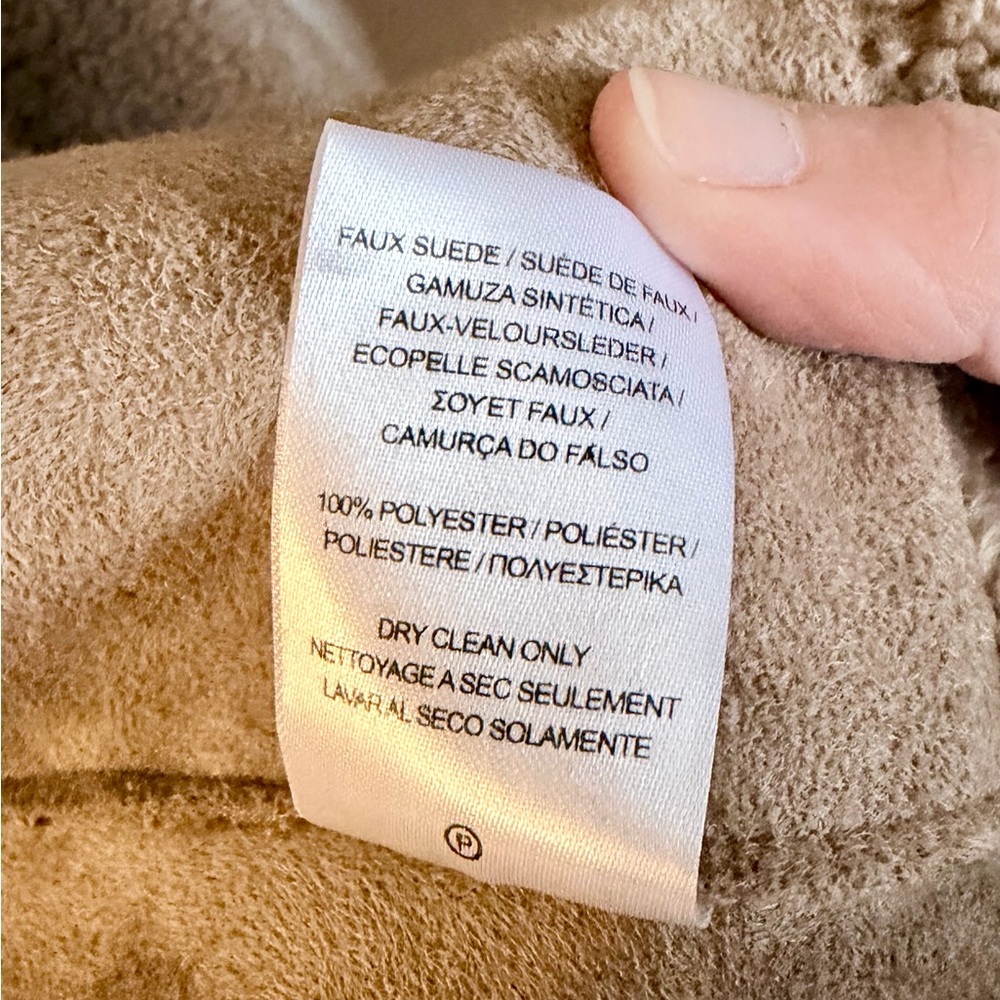 Velvet by Graham & Spencer Women's Cozy Tan Teddy Coat in size XL - never worn! - Picture 10 of 13